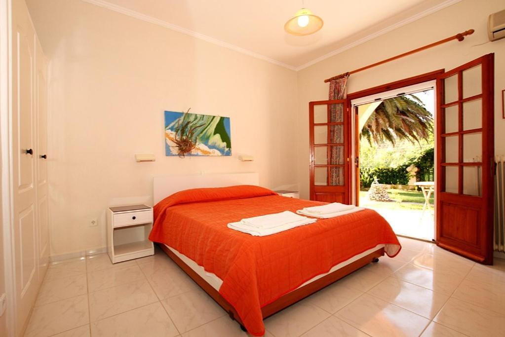 Pool Villa Grigoris Aspiotades Eksteriør bilde